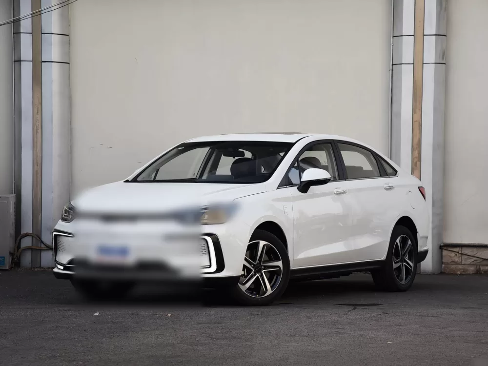 BAIC EU5