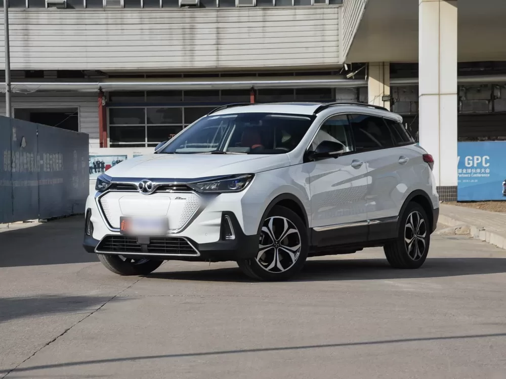 BAIC EX5