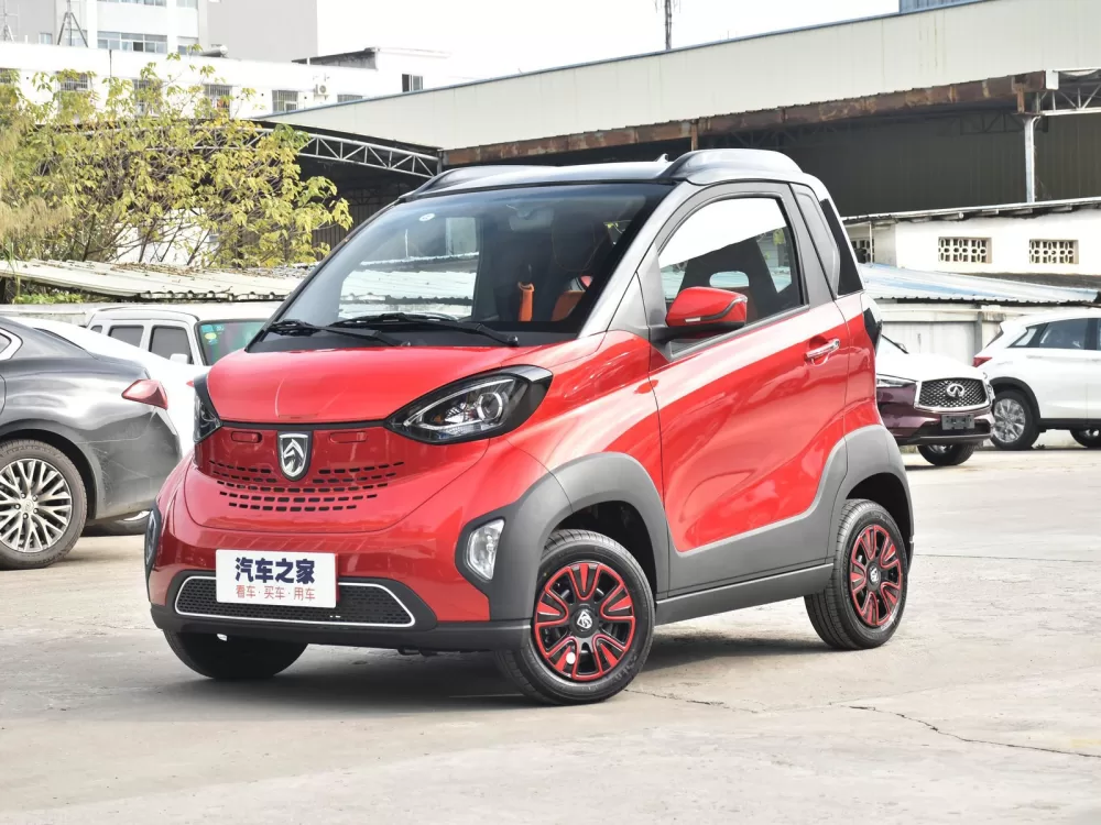 Baojun E100