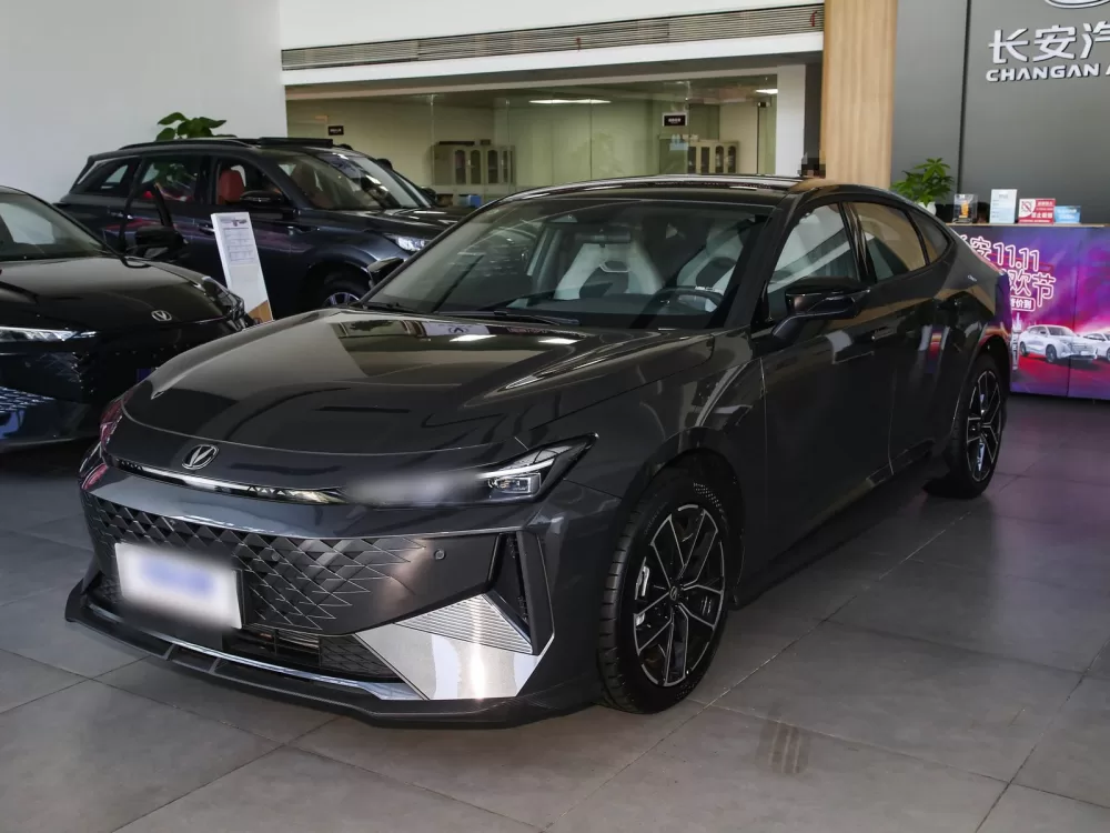 Changan UNI-V iDD