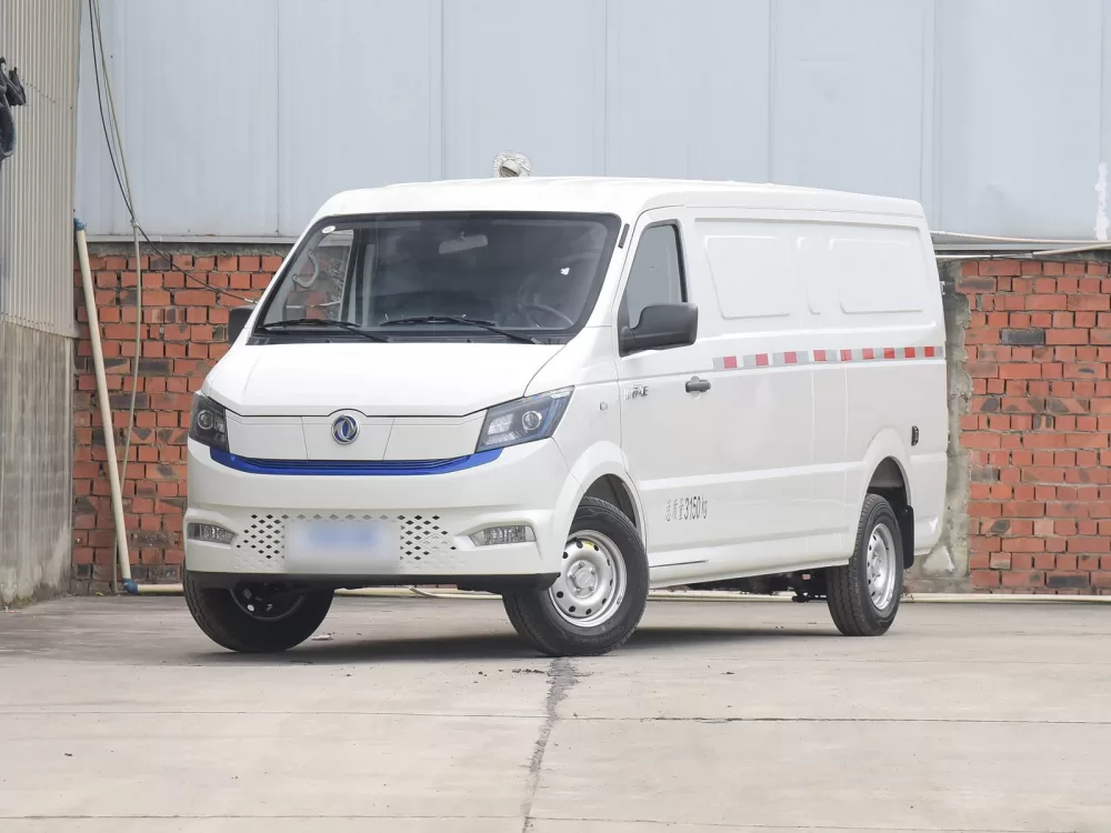 Dongfeng Yufeng EM27