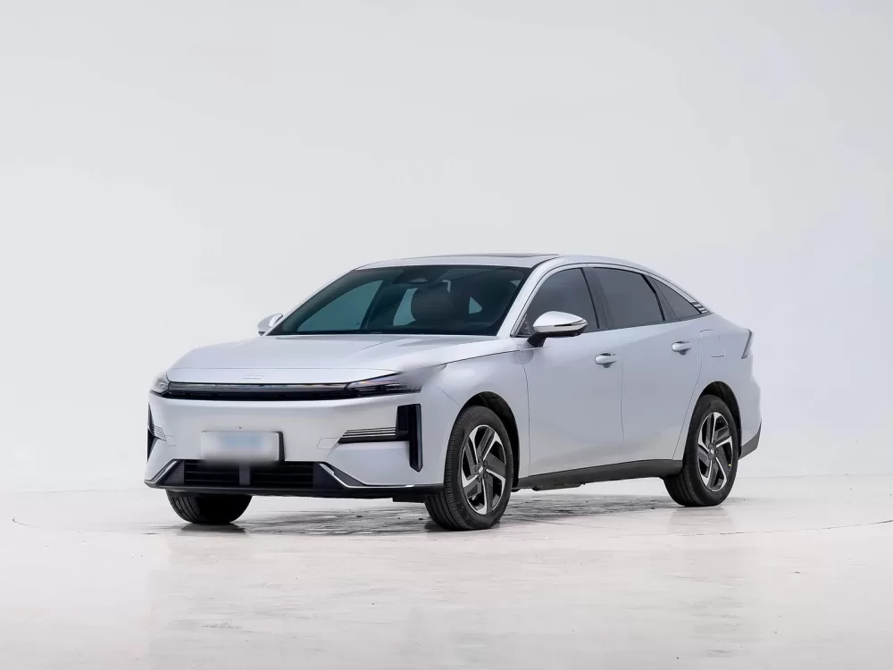 Geely L6