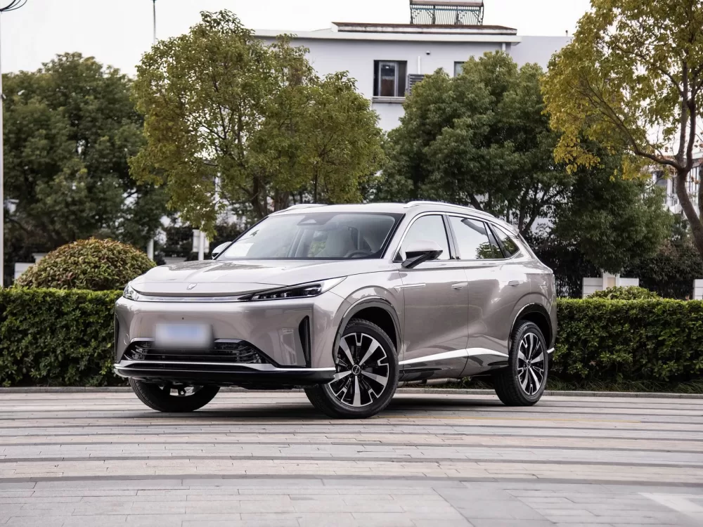 Roewe D5X DMH