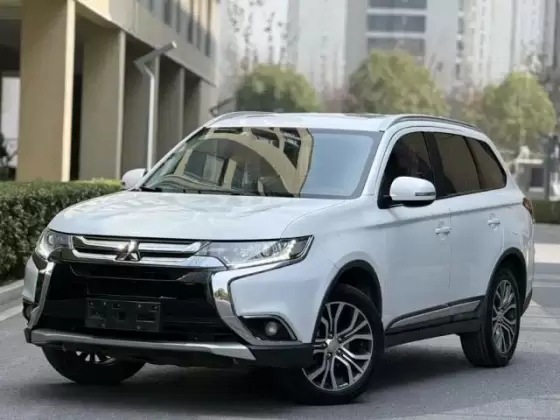 2018 Mitsubishi Outlander
