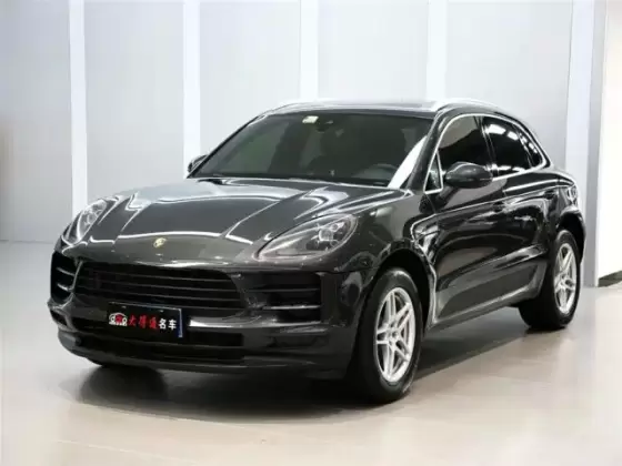 2019 Porsche Macan