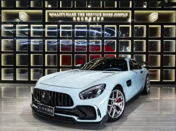 2017 Mercedes-Benz AMG GT