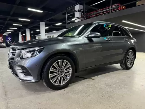 2017 Mercedes-Benz GLC