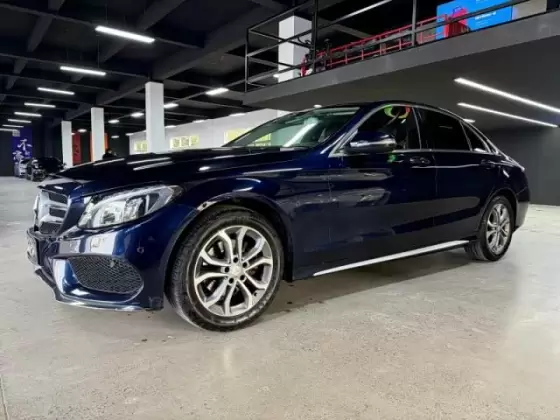 2016 Mercedes-Benz C-Class