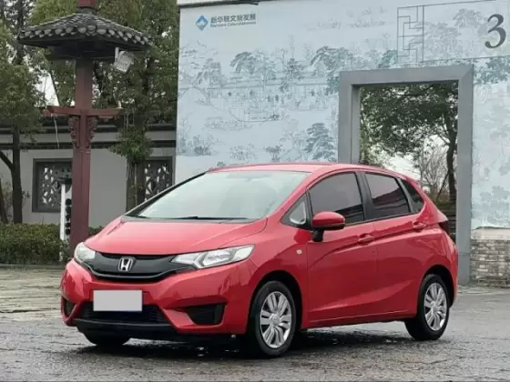 2016 Honda Fit