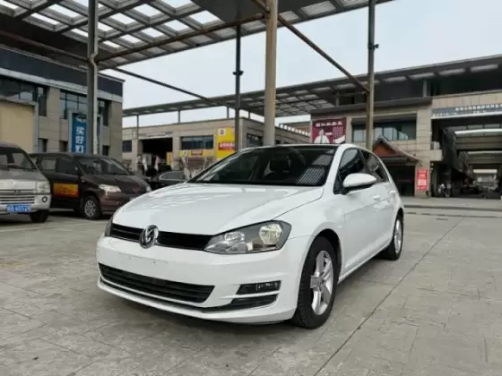 2016 Volkswagen Golf