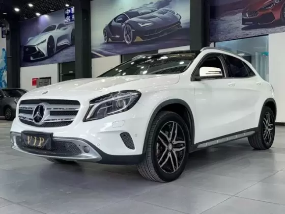 2017 Mercedes-Benz GLA