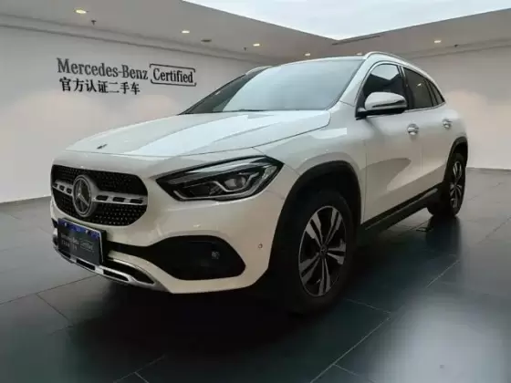 2021 Mercedes-Benz GLA 200