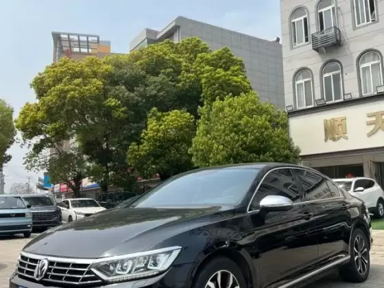 2019 Volkswagen Magotan