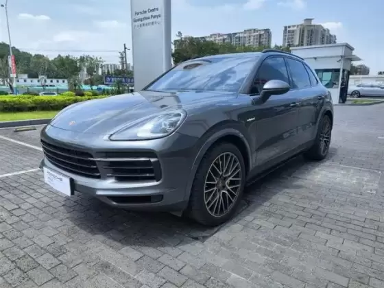 2021 Porsche Cayenne