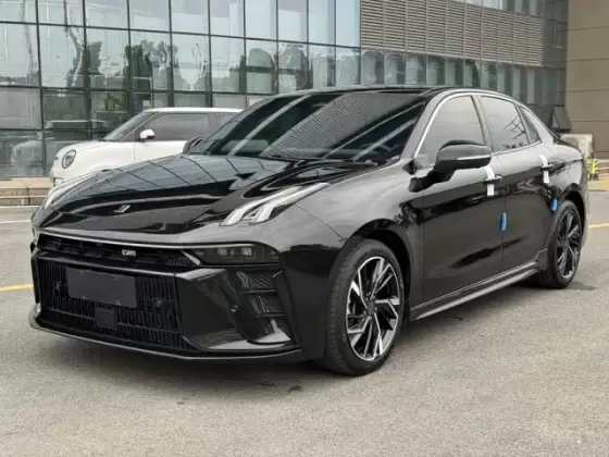 2023 Lynk & Co 03