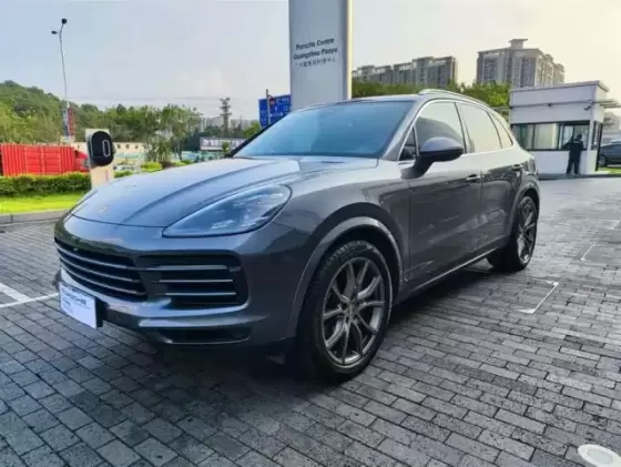 2020 Porsche Cayenne