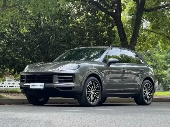 2025 Porsche Cayenne