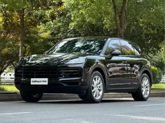 2024 Porsche Cayenne