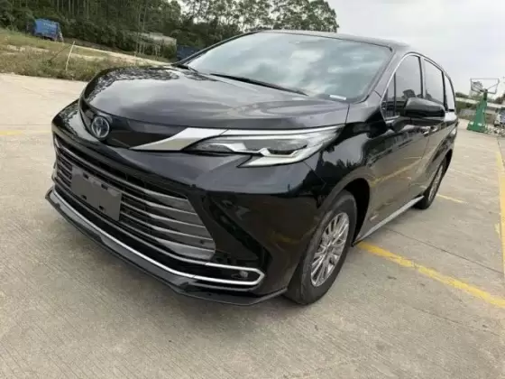 2023 Toyota Toyota Sienna