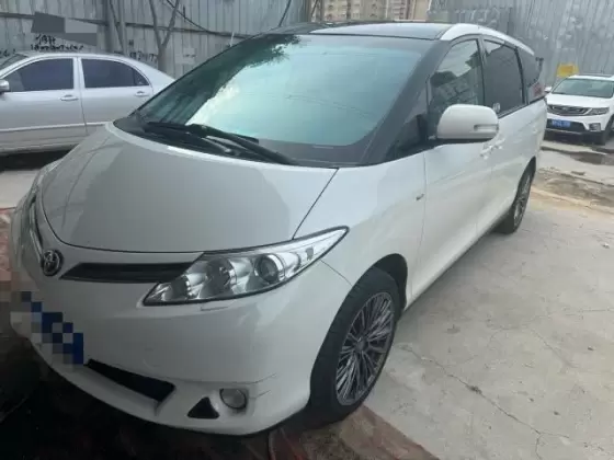 2016 Toyota Toyota Previa (Imported) 2016 Previa 2.4 7-seater