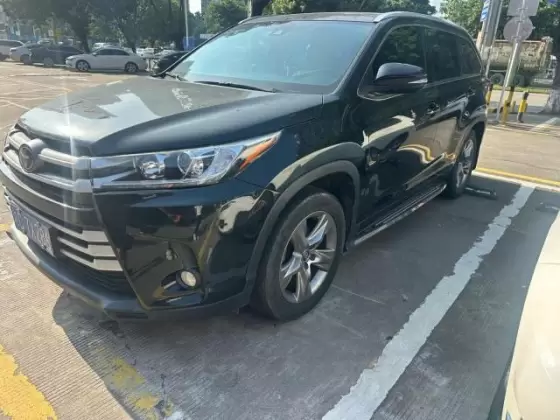 2019 Toyota Toyota 2019 Highlander 2.0T 4WD Luxury 7-Seater