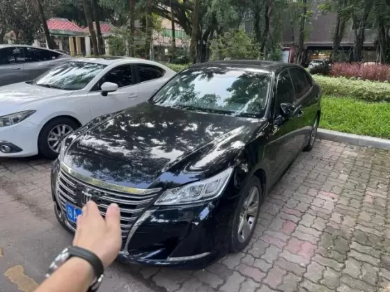 2015 Toyota Toyota 2015 Crown 2.5 Fashion Edition