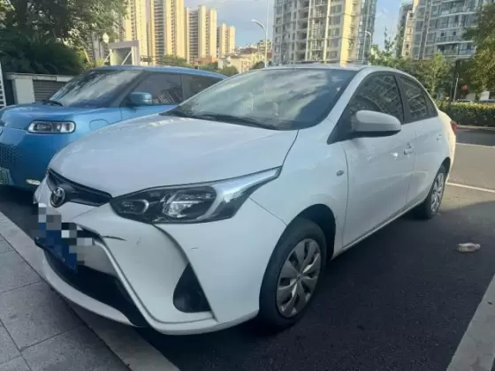 2019 Toyota Toyota Yaris 2019 YARiS L Ativ 1.5E CVT Dynamic Edition