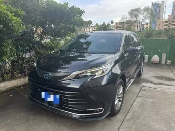 2024 Toyota Toyota 2024 Sienna 2.5 CVT Comfort Version