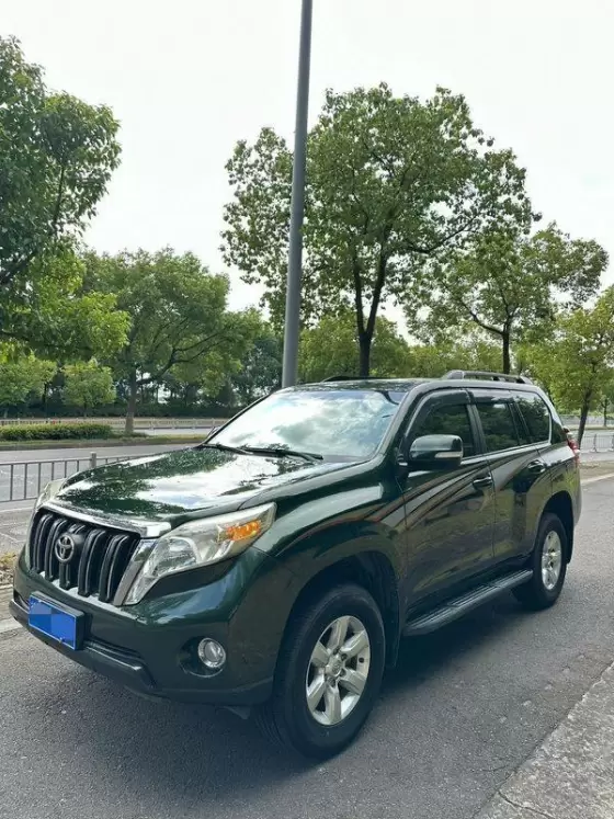 2017 Toyota Land Cruiser Prado