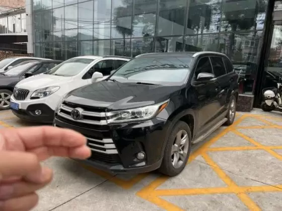 2019 Toyota Highlander
