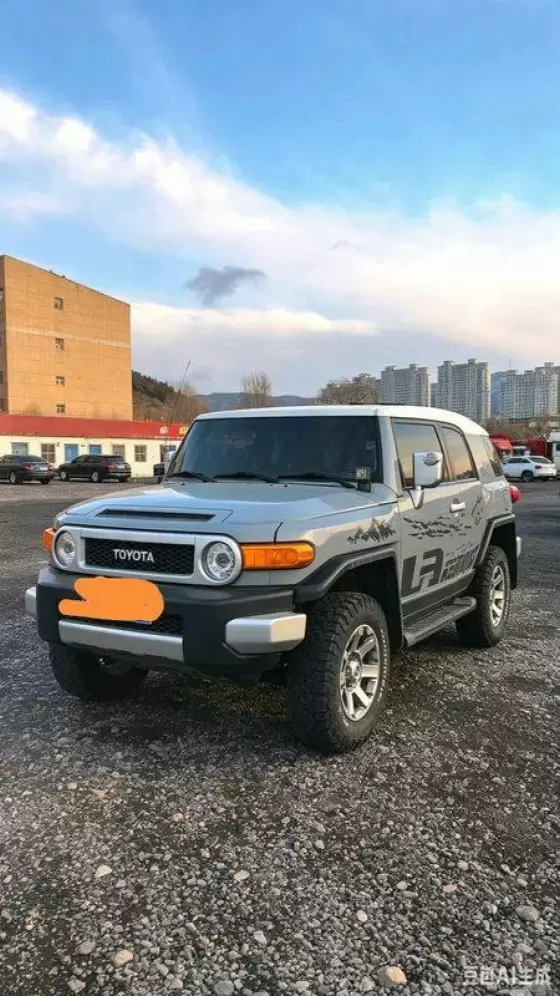 2019 Toyota FJ Cruiser