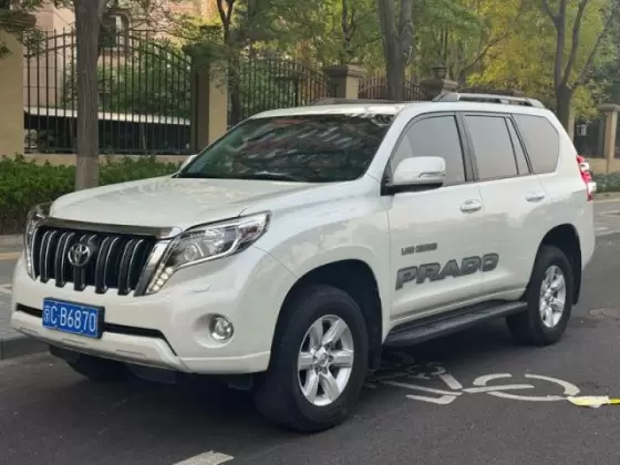 2017 Toyota Land Cruiser Prado