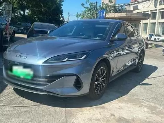 2025 BYD BYD Sealion 6