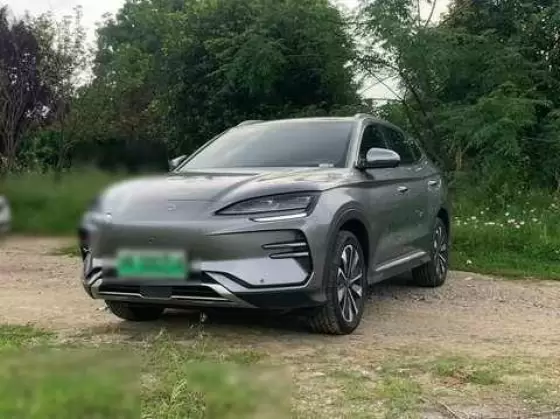 2025 BYD BYD Seal U