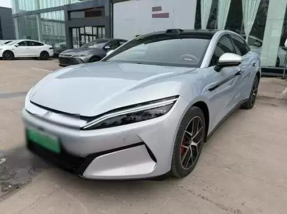 2025 BYD BYD Han EV