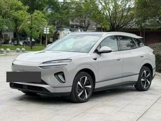 2025 BYD BYD Sealion 6