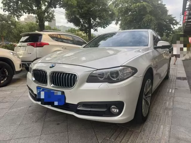 Bmw 5 Series 2014 528Li 2.0T Leading Model