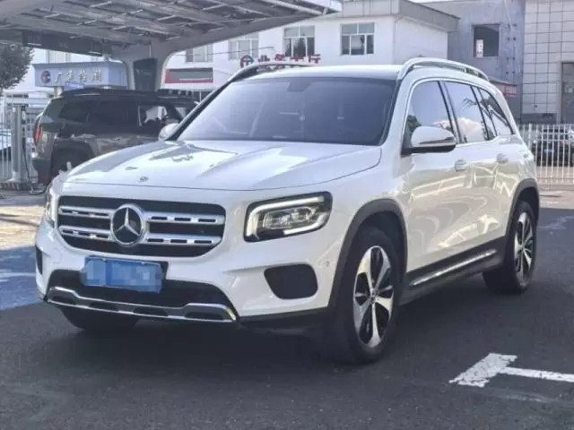 Mercedes Benz 2022 GLB 200 1.3T Fashion Version (facelift)