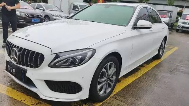 Mercedes Benz C-Class 2018 C 180 L 1.6T Fashion Sport Edition
