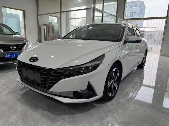 Hyundai 2022 Elantra Sedan 1.5 CVT GLX Elite
