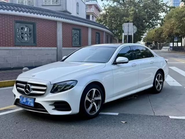 Mercedes Benz E-Class 2017 E 300 L 2.0T Sport & Luxury