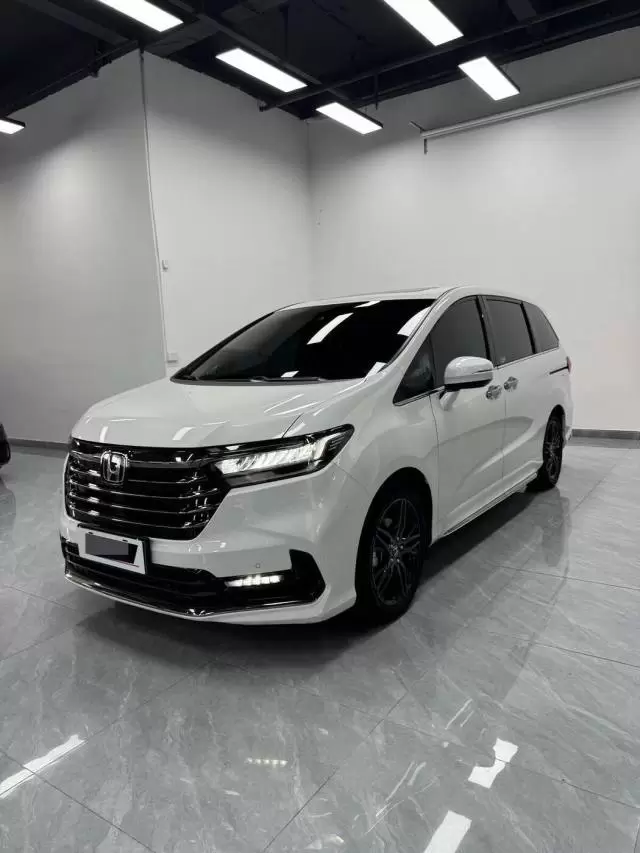 Honda 2022 Odyssey Hybrid 2.0 CVT Sharp·Brilliant Edition