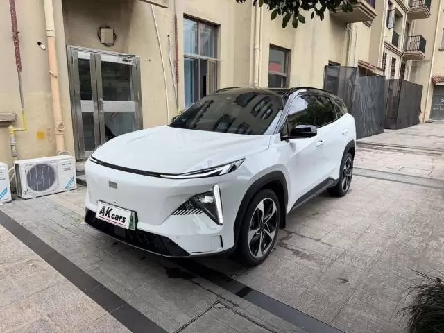 Geely Galaxy 2023 L7 1.5T 115km Starship