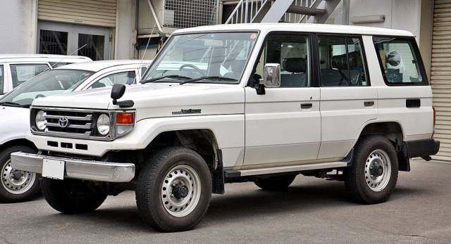 Toyota Land Cruiser 70